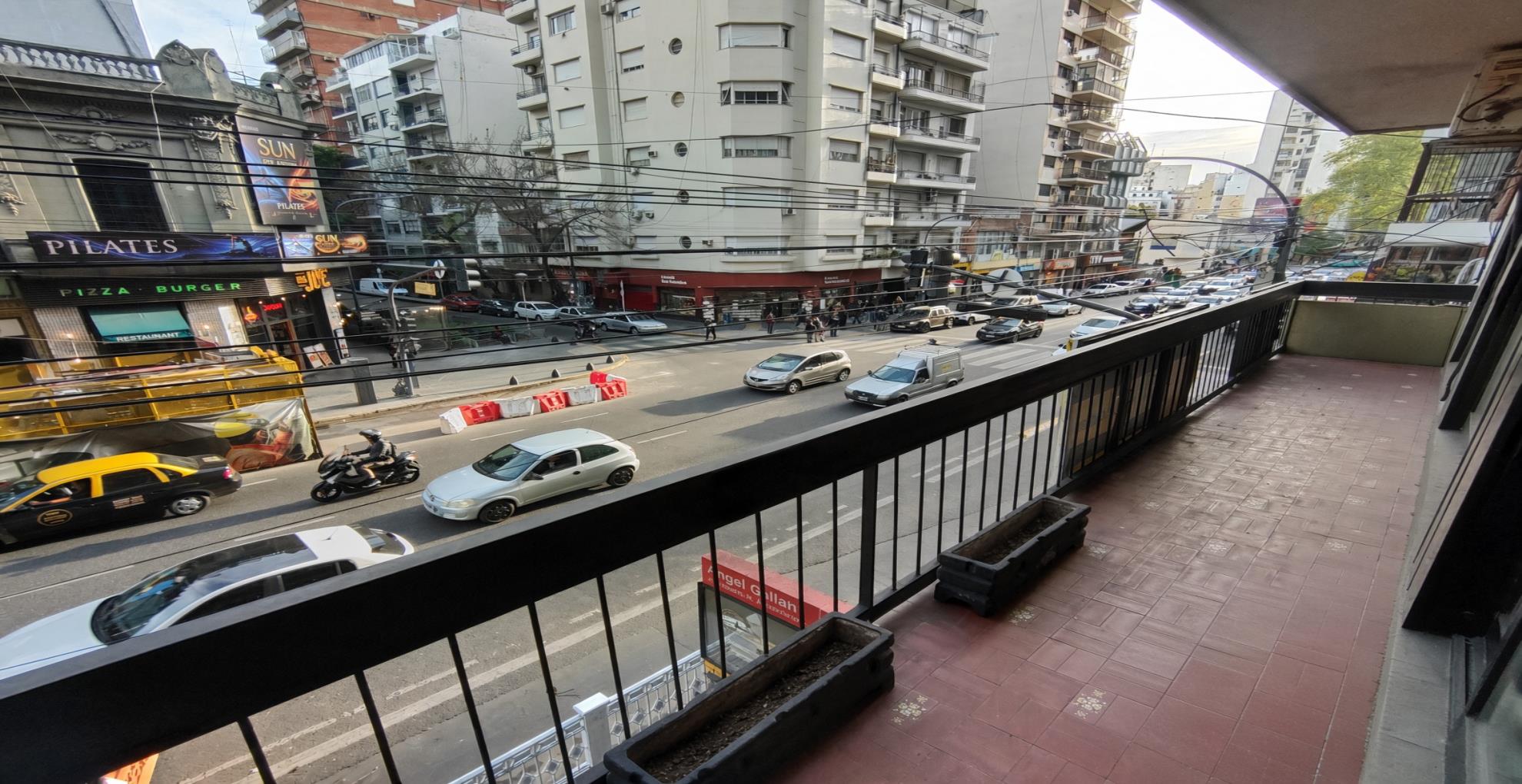 Departamento de 5 ambientes en Venta en Almagro