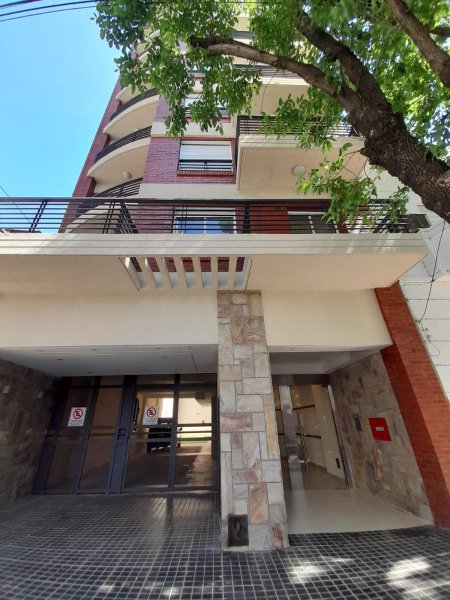 Departamento de 2 ambientes en Venta en Paternal