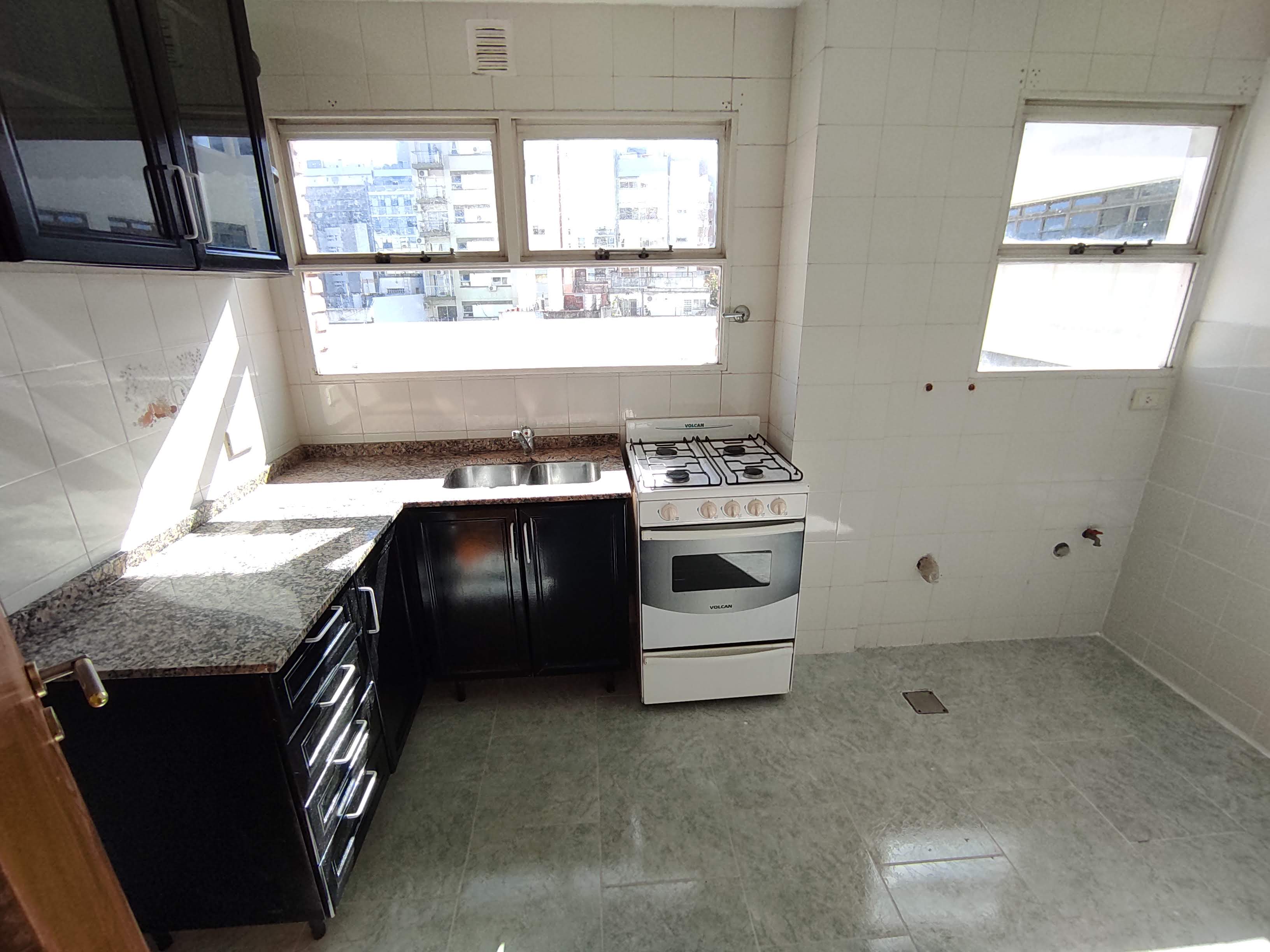 Departamento de 3 ambientes en Alquiler en Almagro