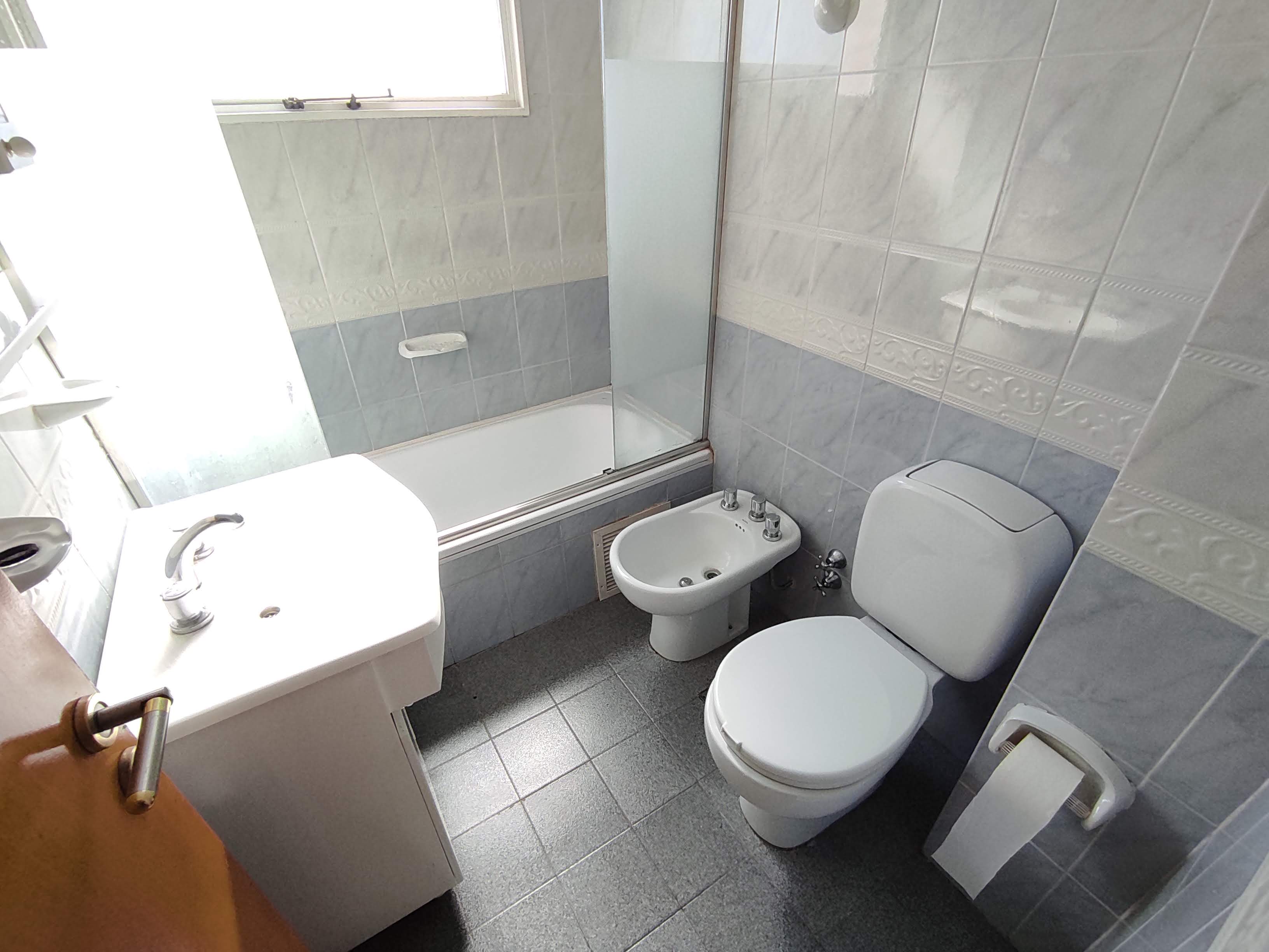 Departamento de 3 ambientes en Alquiler en Almagro