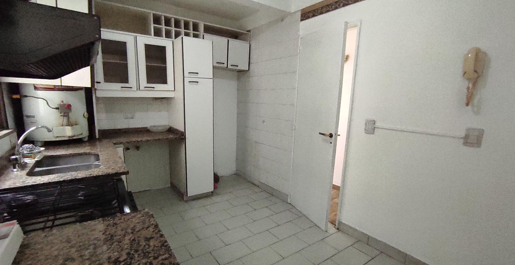 Departamento de 4 ambientes en Venta en Balvanera