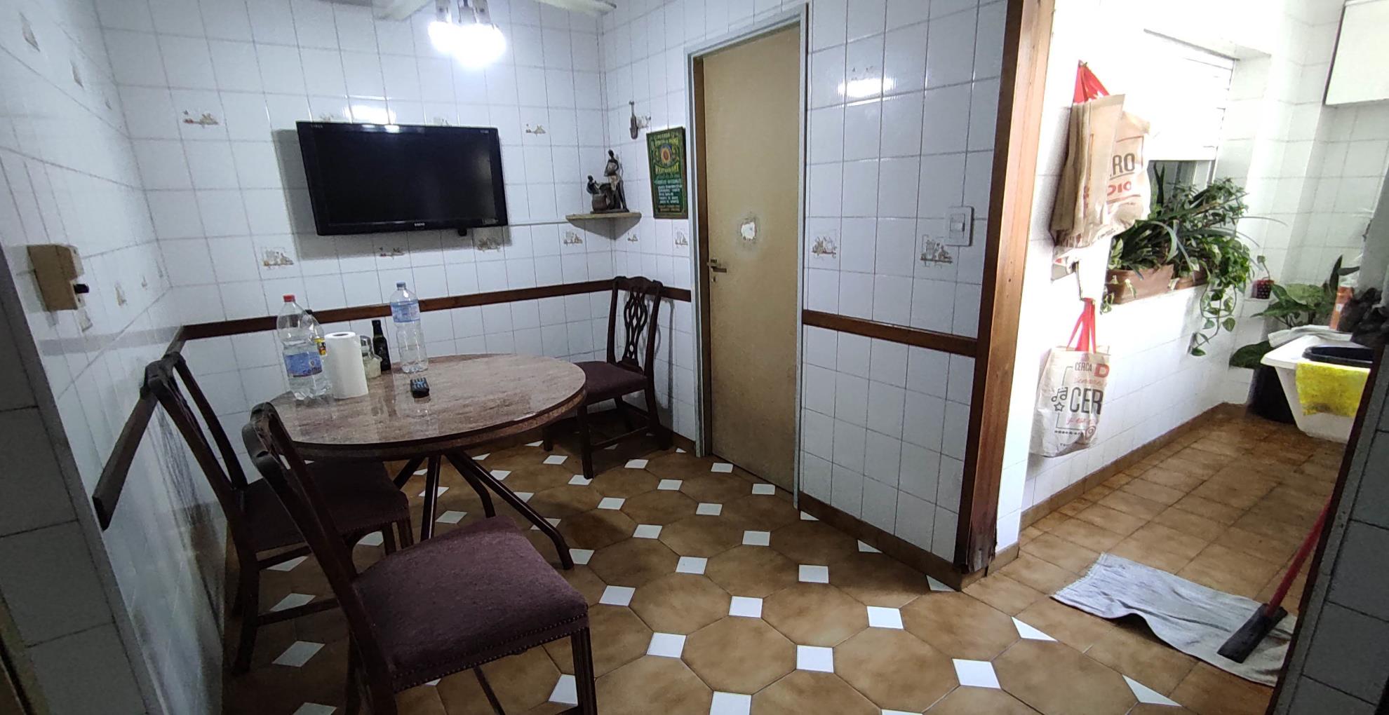 Departamento de 4 ambientes en Venta en Almagro