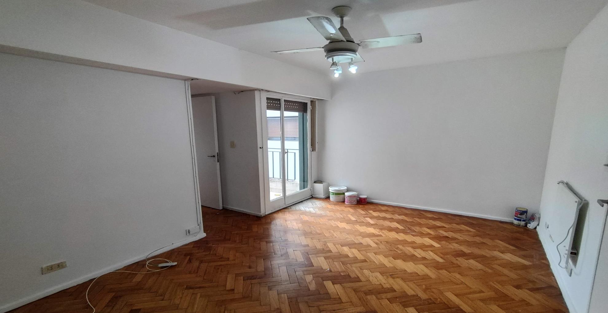 Departamento de 2 ambientes en  Alquiler en Almagro. LAMBARE al 900. Imagen 1