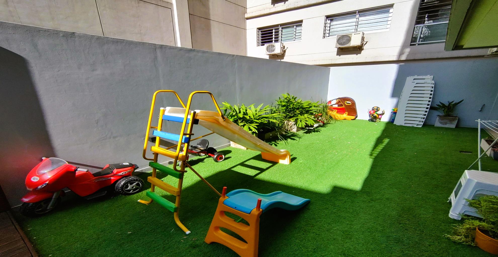 Departamento de 4 ambientes en Venta en Flores