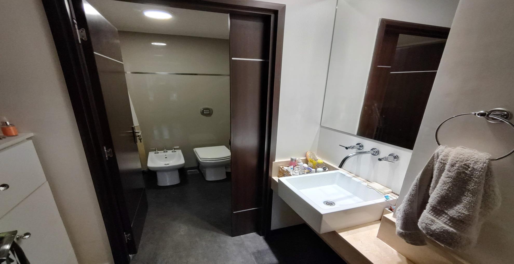 Departamento de 4 ambientes en Venta en Flores