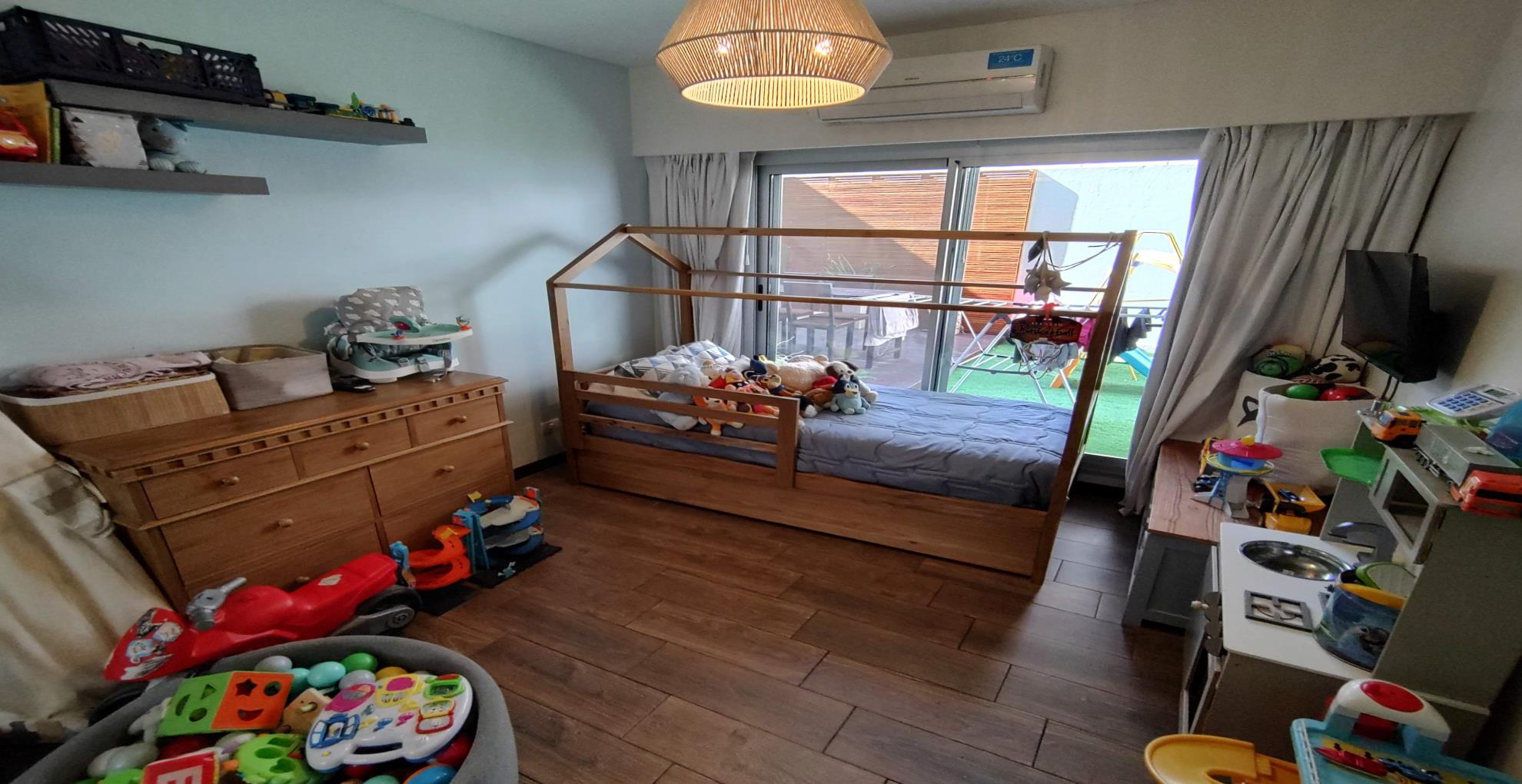 Departamento de 4 ambientes en Venta en Flores