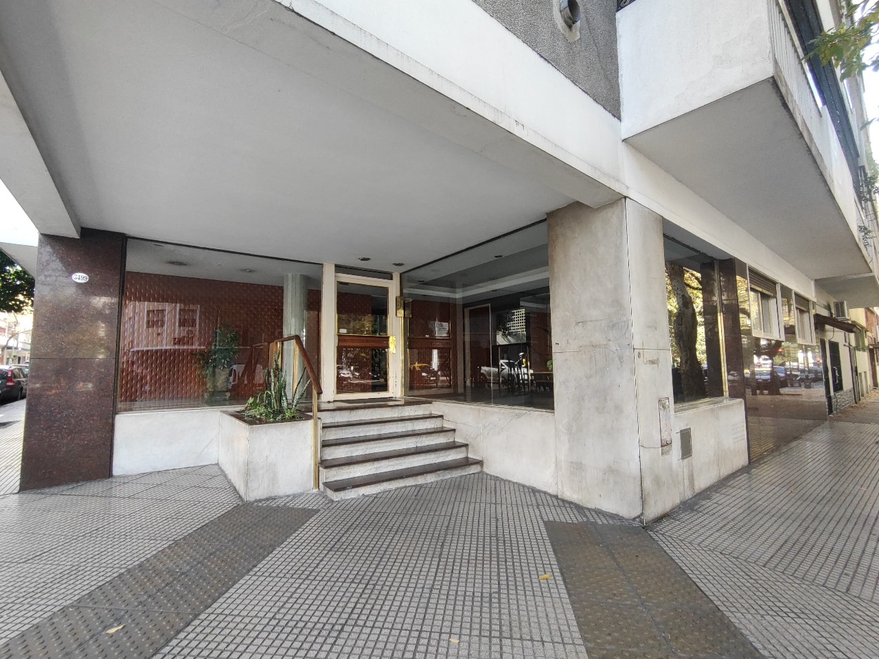 Departamento de 2 ambientes en  Venta en Almagro. HIPOLITO YRIGOYEN al 3400. Imagen 1
