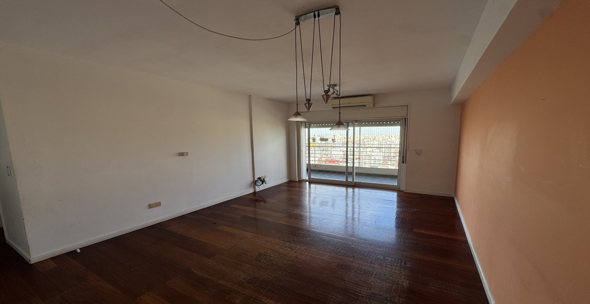 Departamento de 3 ambientes en  Venta en Almagro. SARMIENTO al 3900. Imagen 1