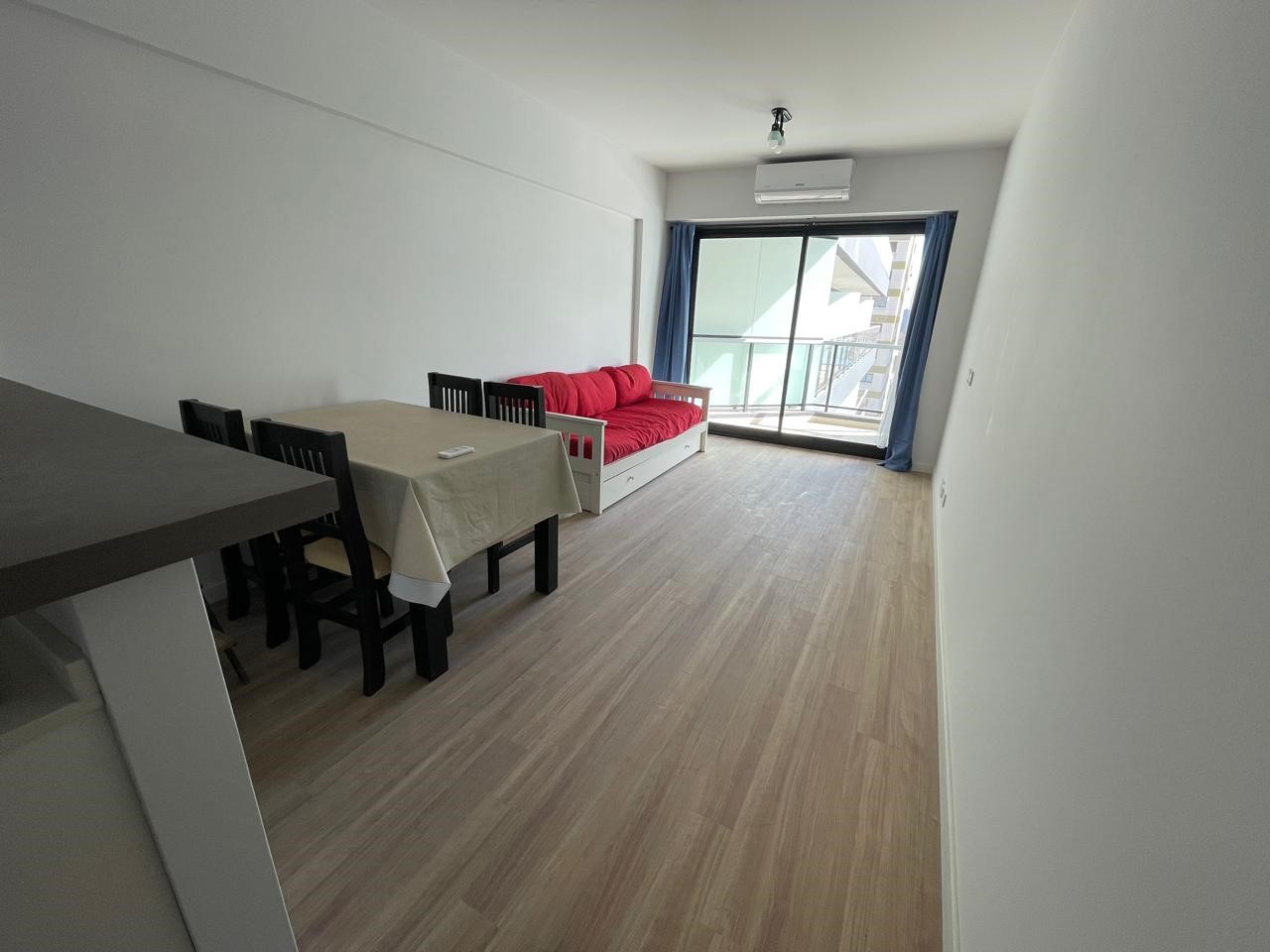 Departamento de 1 ambiente en  Alquiler en Villa Crespo. SERRANO al 400. Imagen 1