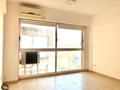 Departamento de 1 ambiente en  Alquiler en Chacarita. DORREGO AV. al 900. Imagen 1
