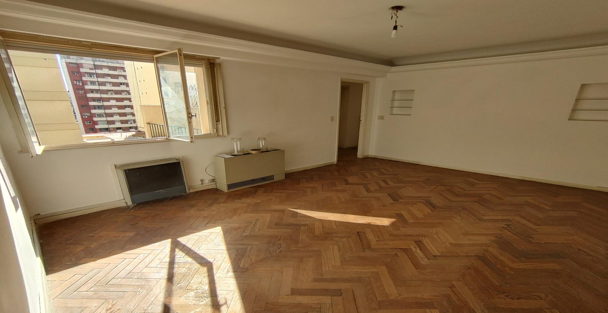 Departamento de 3 ambientes en  Venta en Caballito. SENILLOSA al 0. Imagen 1