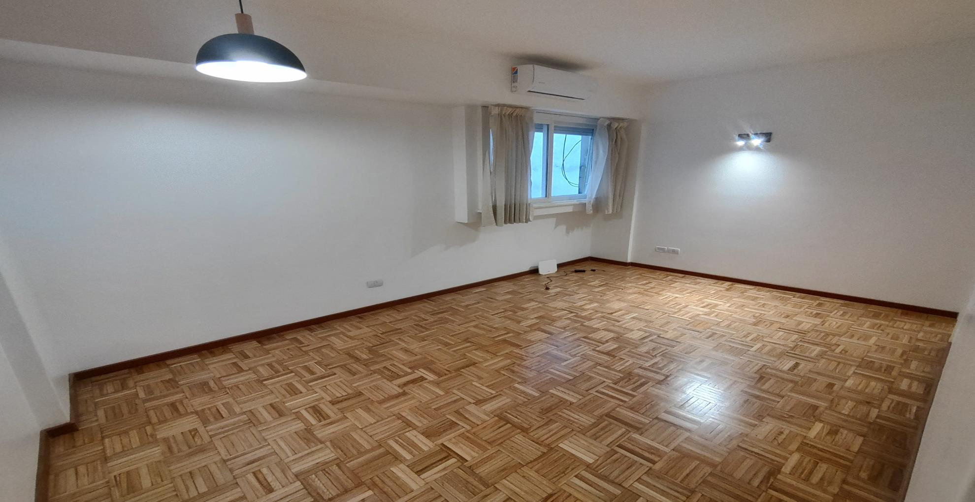 Departamento de 2 ambientes en  Alquiler en Almagro. CORRIENTES al 4400. Imagen 1