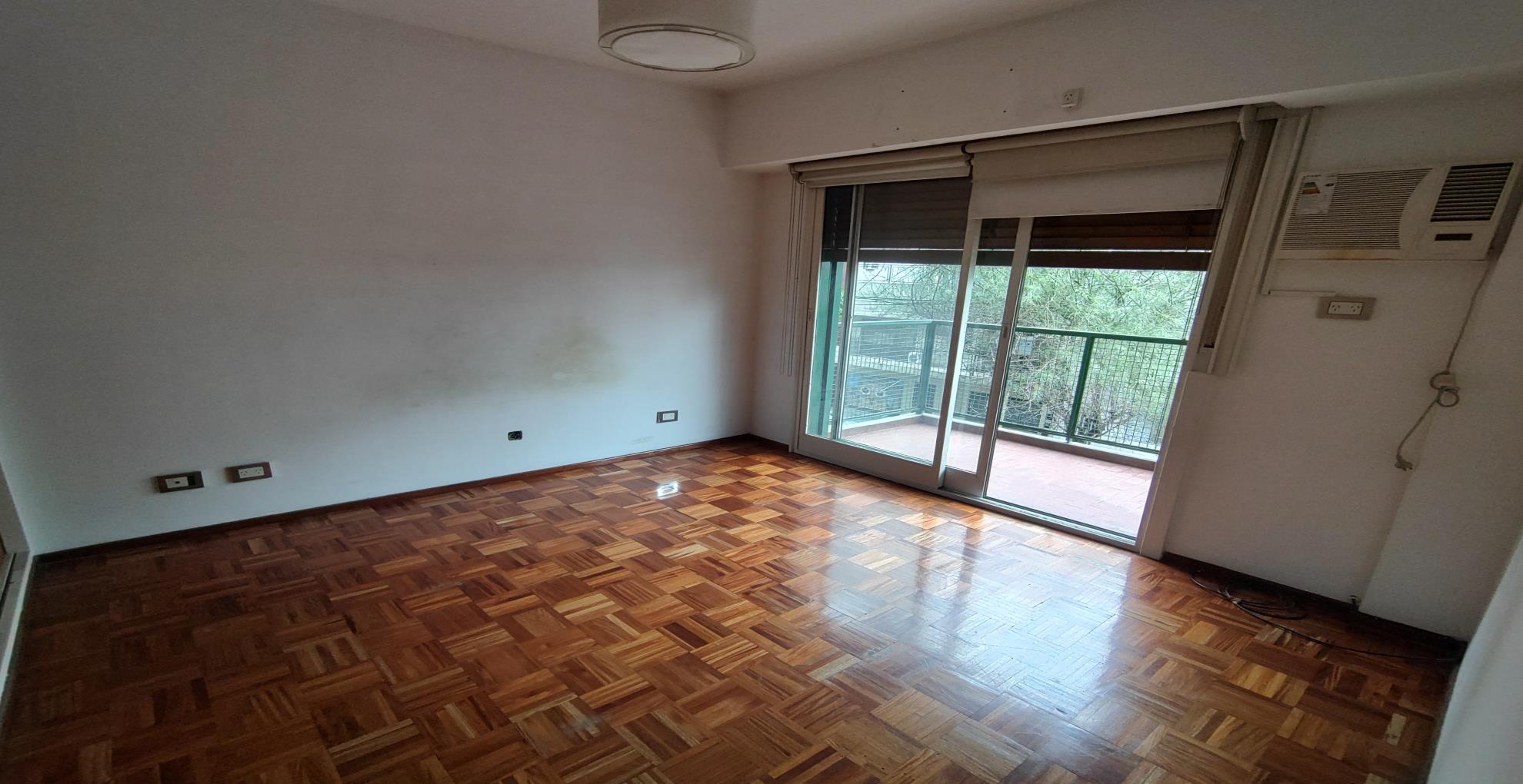 Departamento de 4 ambientes en Venta en Caballito