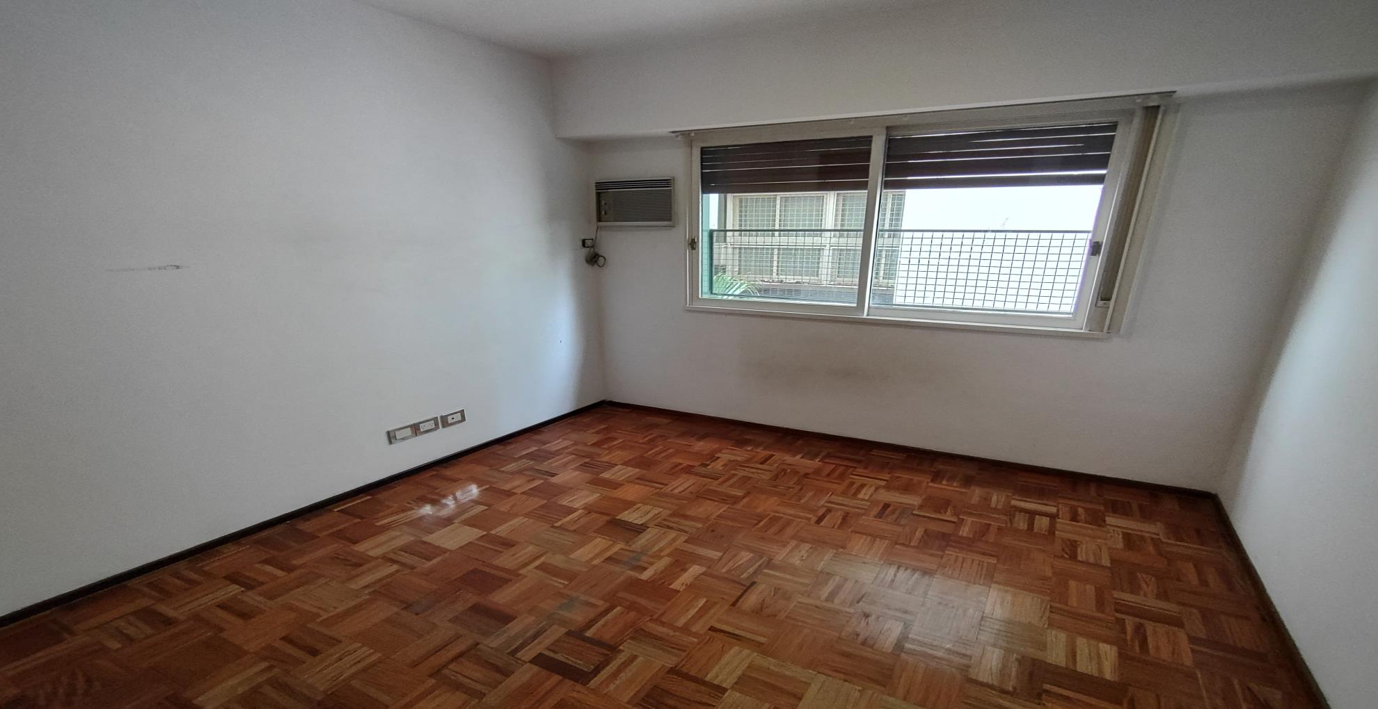 Departamento de 4 ambientes en Venta en Caballito