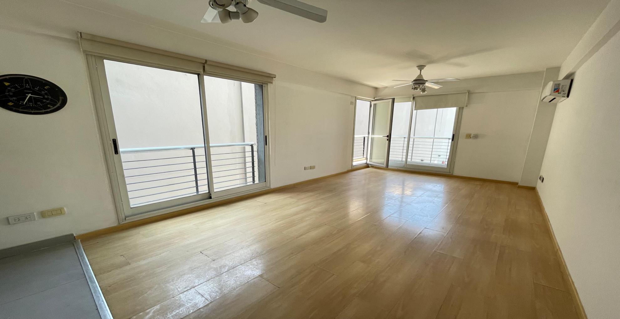 Departamento de 1 ambiente en  Venta en Villa Crespo. SERRANO al 500. Imagen 1