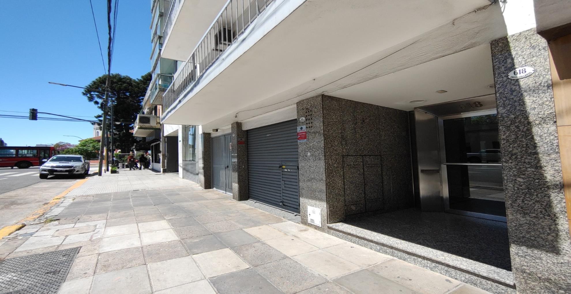 Departamento de 3 ambientes en  Venta en Parque Centenario. GALLARDO ANGEL al 600. Imagen 1