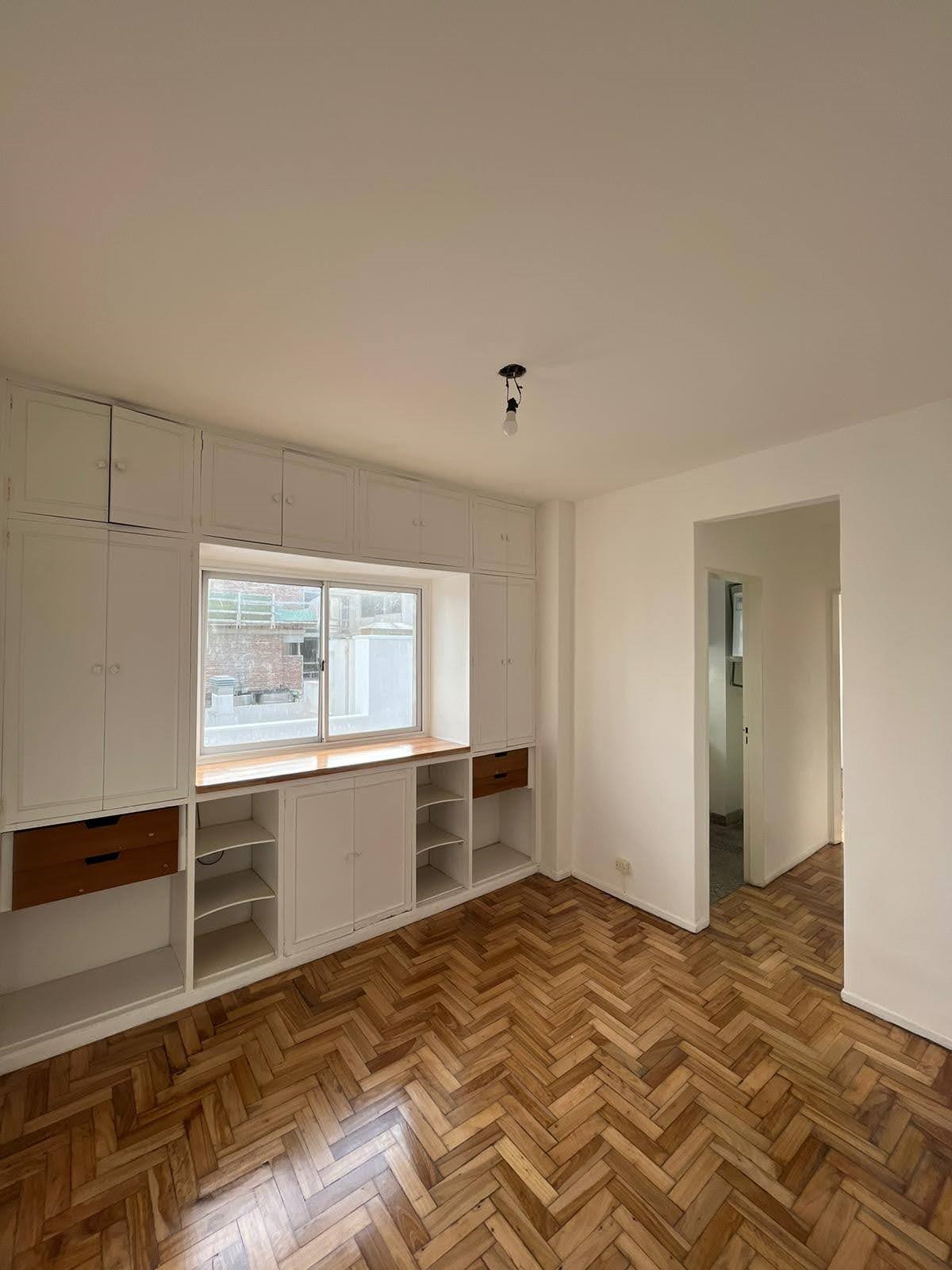 Departamento de 2 ambientes en  Alquiler en Almagro. GASCON al 500. Imagen 1