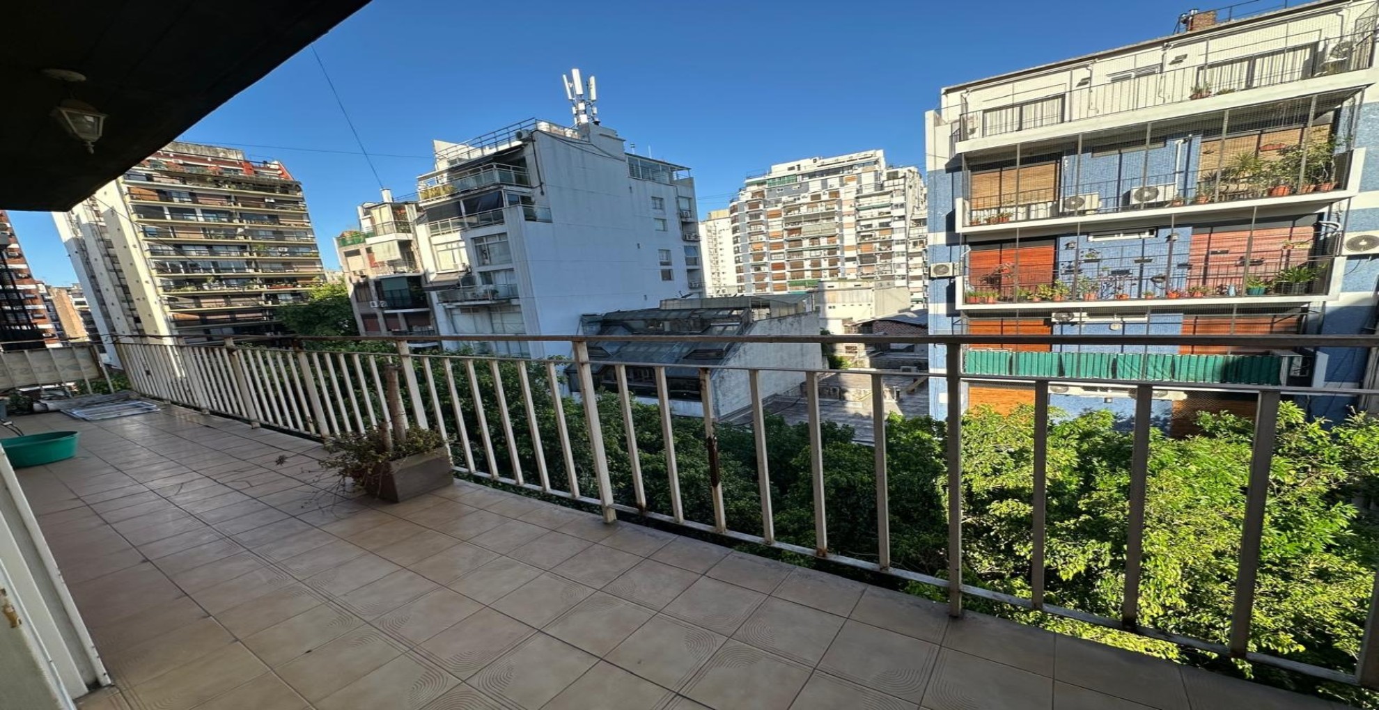 Departamento de 4 ambientes en Venta en Parque centenario