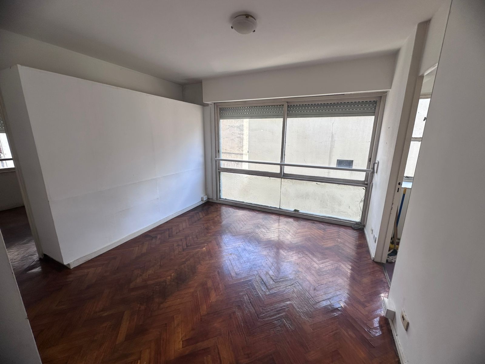 Departamento de 2 ambientes en  Venta en Barrio Norte. LARREA al 700. Imagen 1