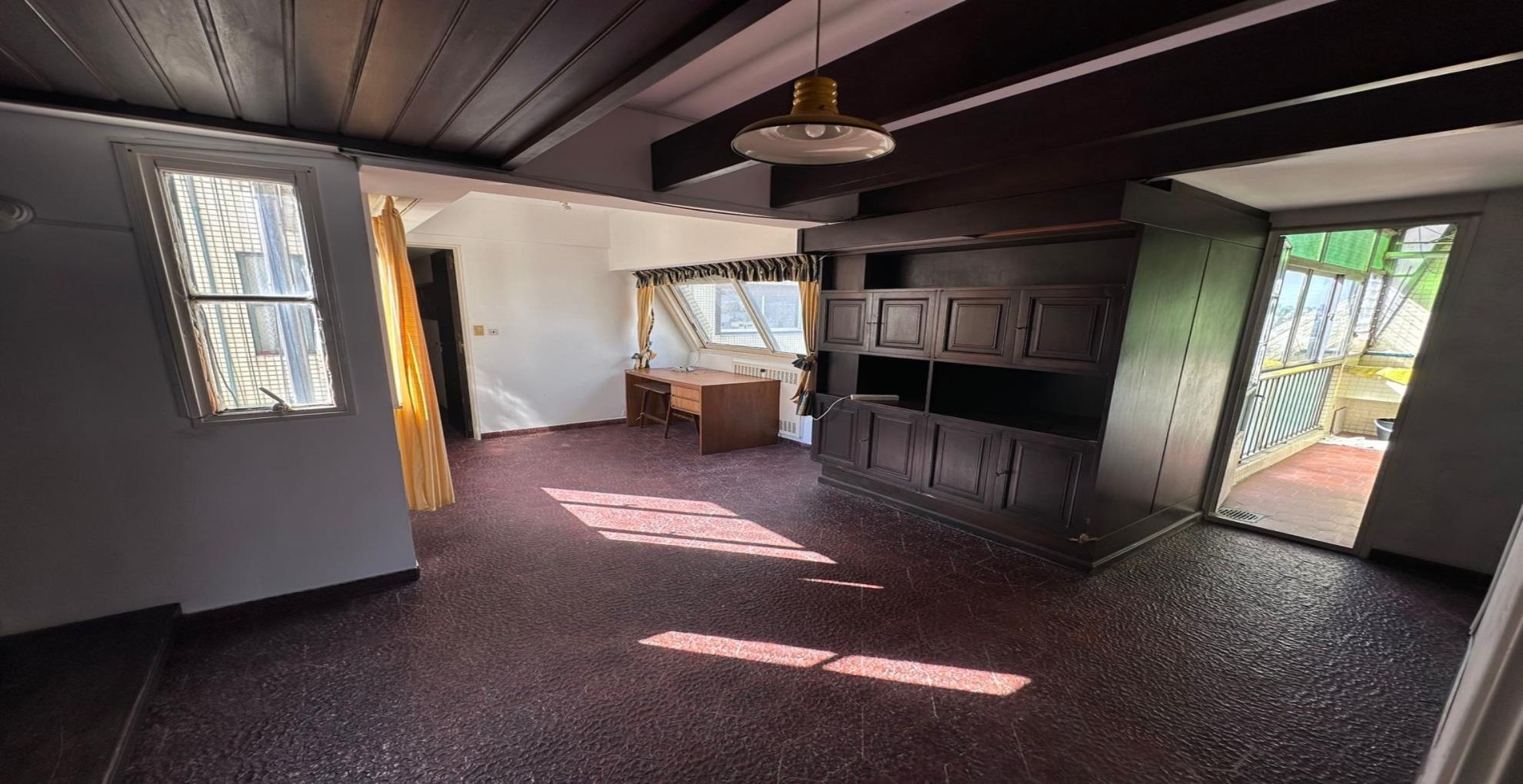 Departamento de 4 ambientes en Venta en Caballito