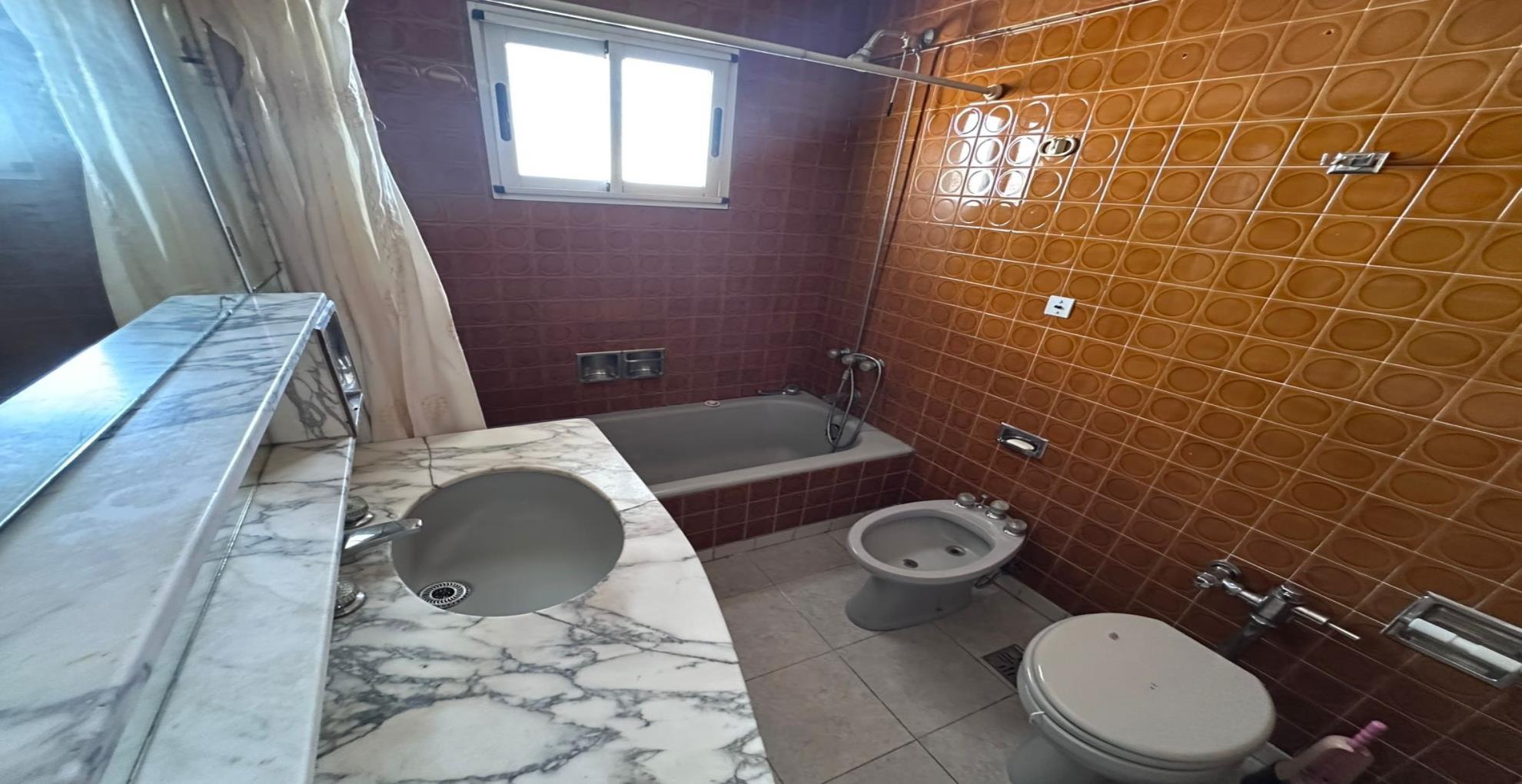 Departamento de 4 ambientes en Venta en Caballito