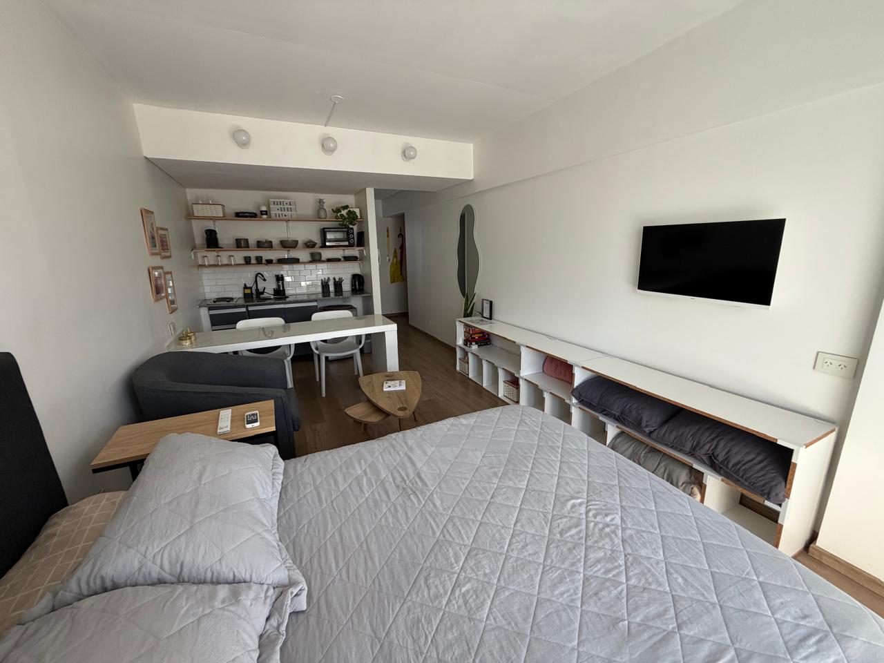 Departamento de 1 ambiente en Alquiler en Parque centenario