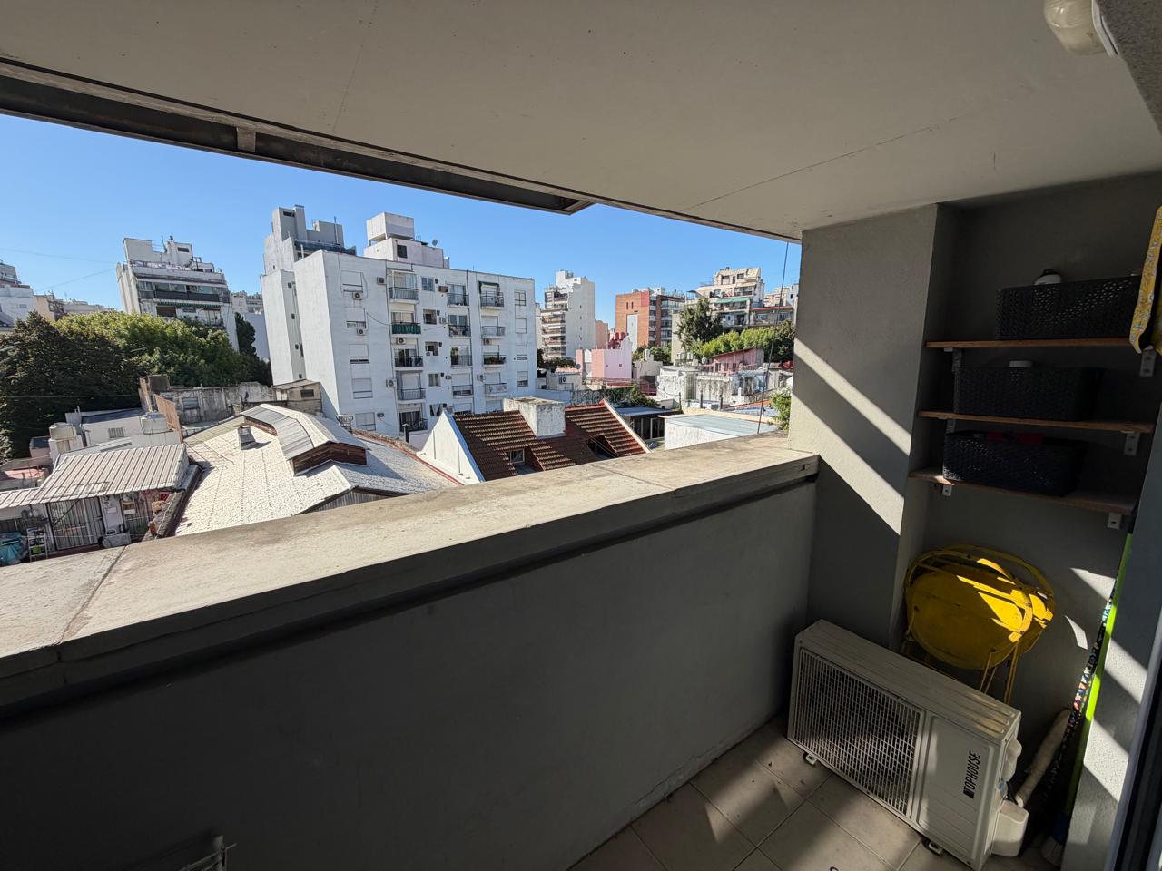Departamento de 1 ambiente en Alquiler en Parque centenario