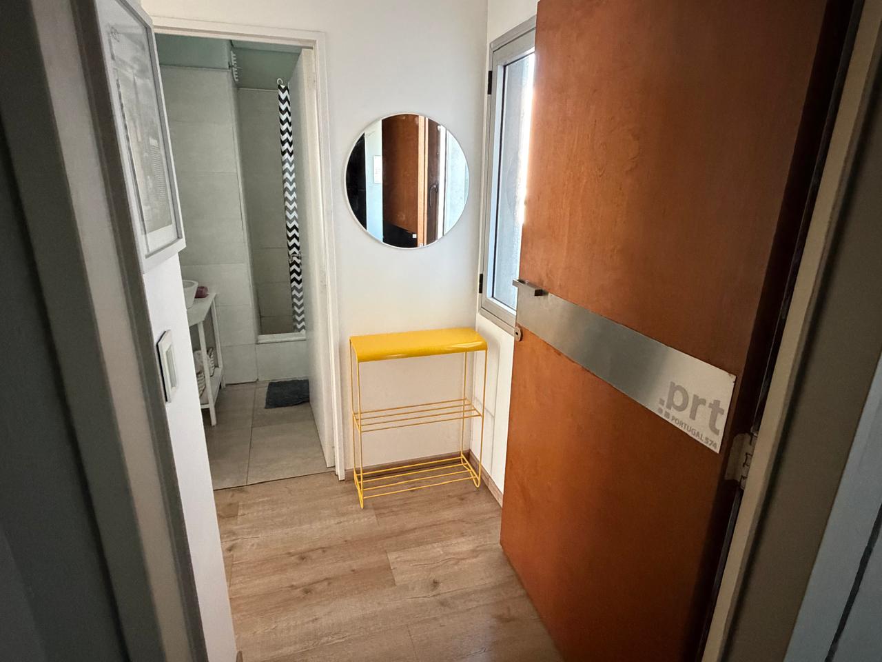 Departamento de 1 ambiente en Alquiler en Parque centenario