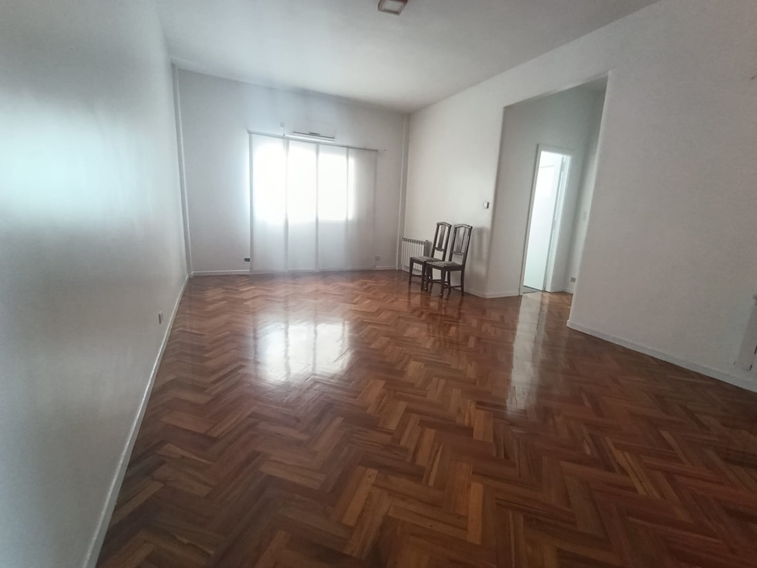 Departamento de 3 ambientes en  Alquiler en Almagro. CORRIENTES al 3500. Imagen 1