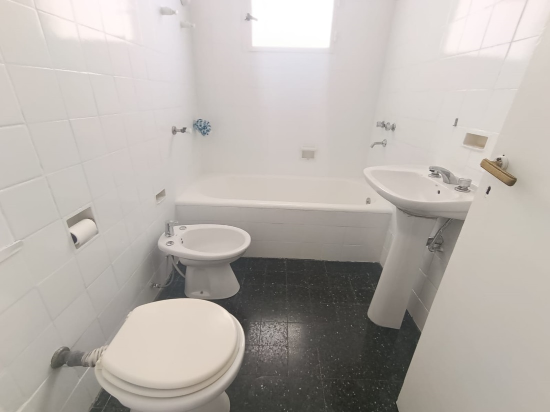 Departamento de 3 ambientes en Alquiler en Almagro