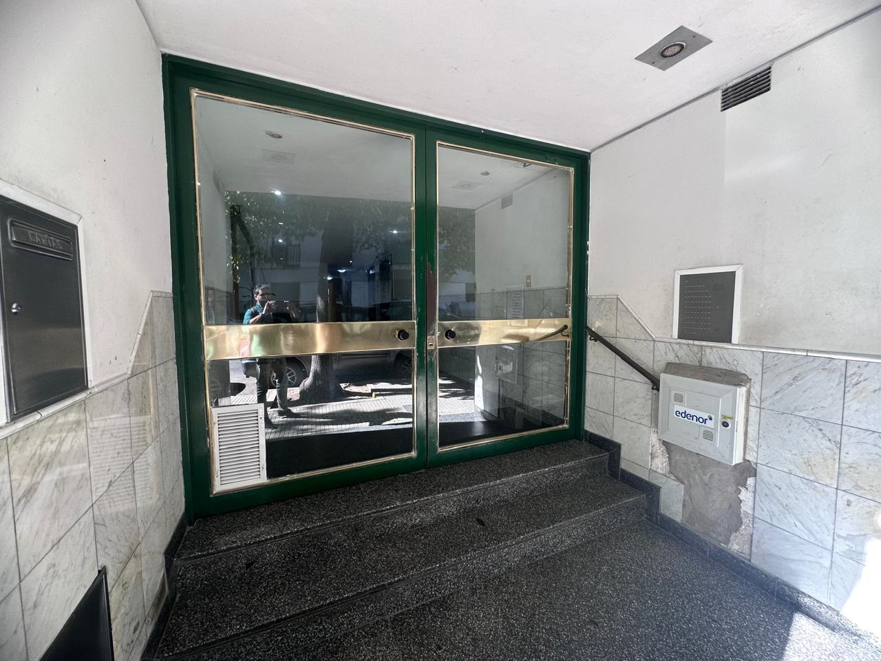 Departamento de 2 ambientes en Venta en Recoleta