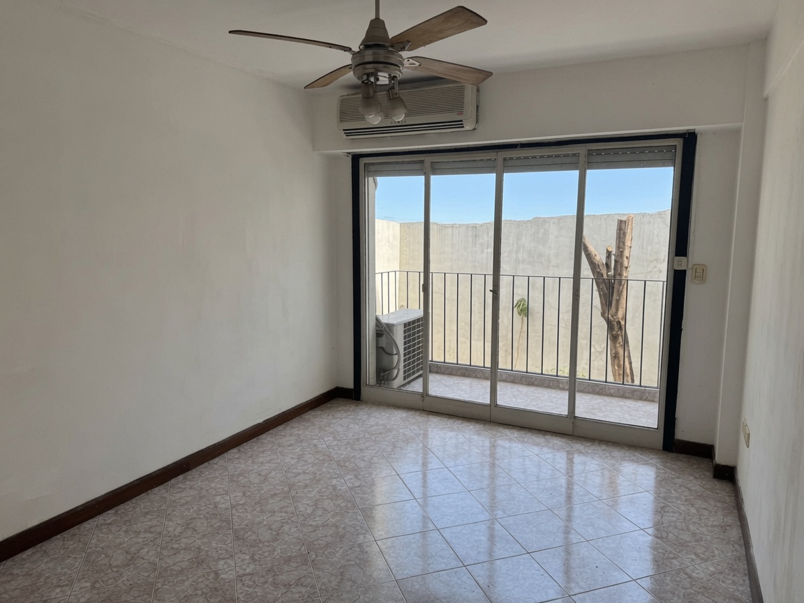 Departamento de 3 ambientes en  Venta en Villa Crespo. VERA al 100. Imagen 1