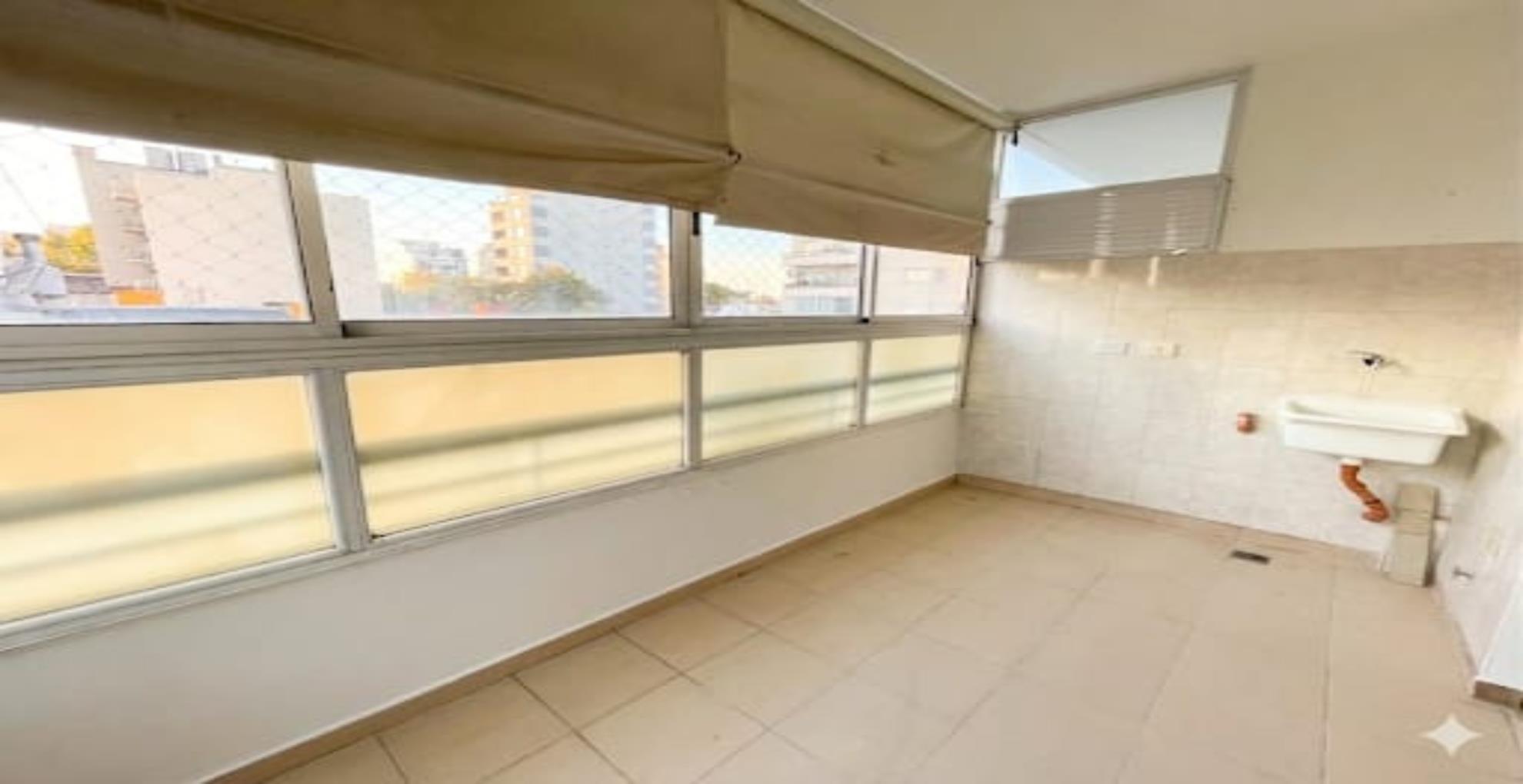 Departamento de 2 ambientes en Venta en Paternal