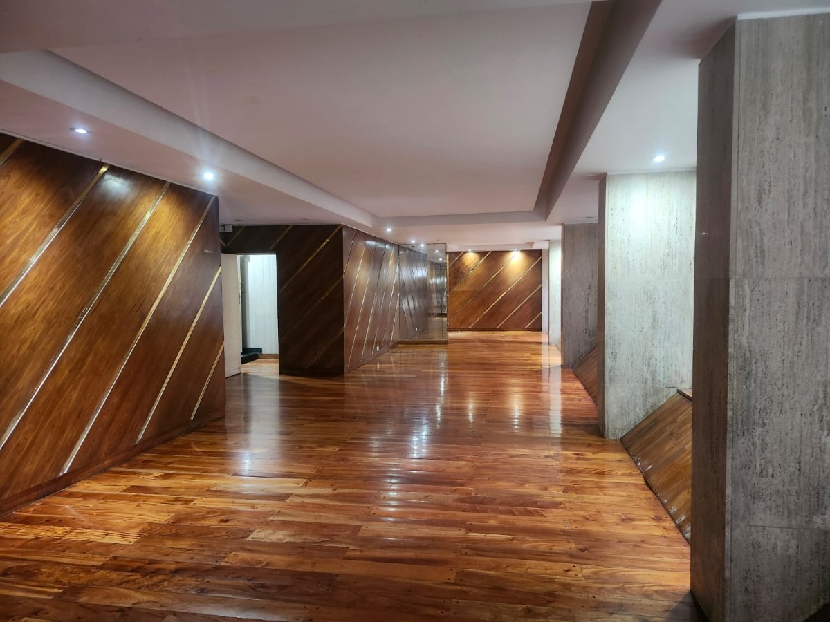 Departamento de 4 ambientes en Alquiler en Las cañitas