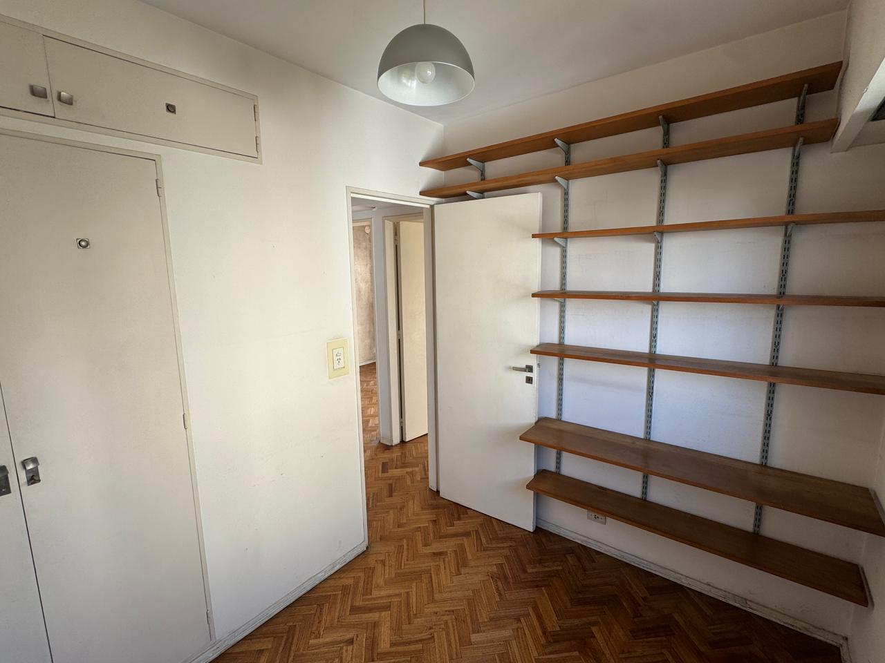 Departamento de 4 ambientes en Venta en Caballito