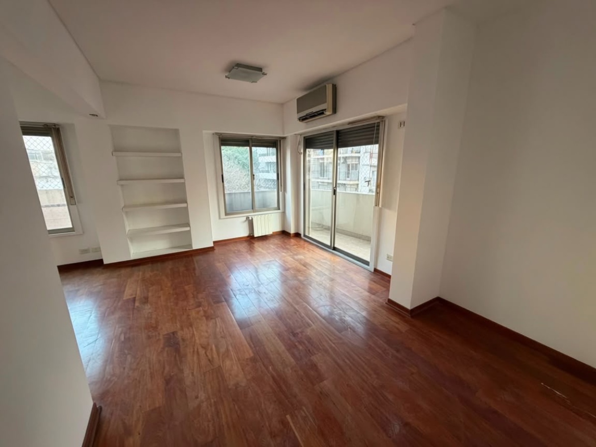 Departamento de 4 ambientes en Venta en Villa crespo