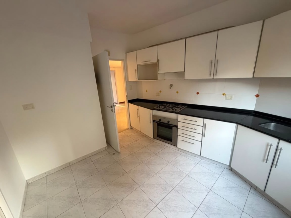 Departamento de 4 ambientes en Venta en Villa crespo