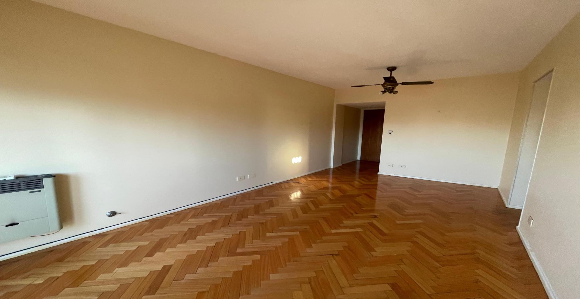 Departamento de 4 ambientes en Venta en Villa crespo