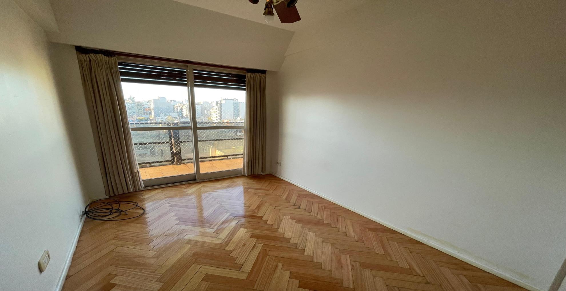Departamento de 4 ambientes en Venta en Villa crespo