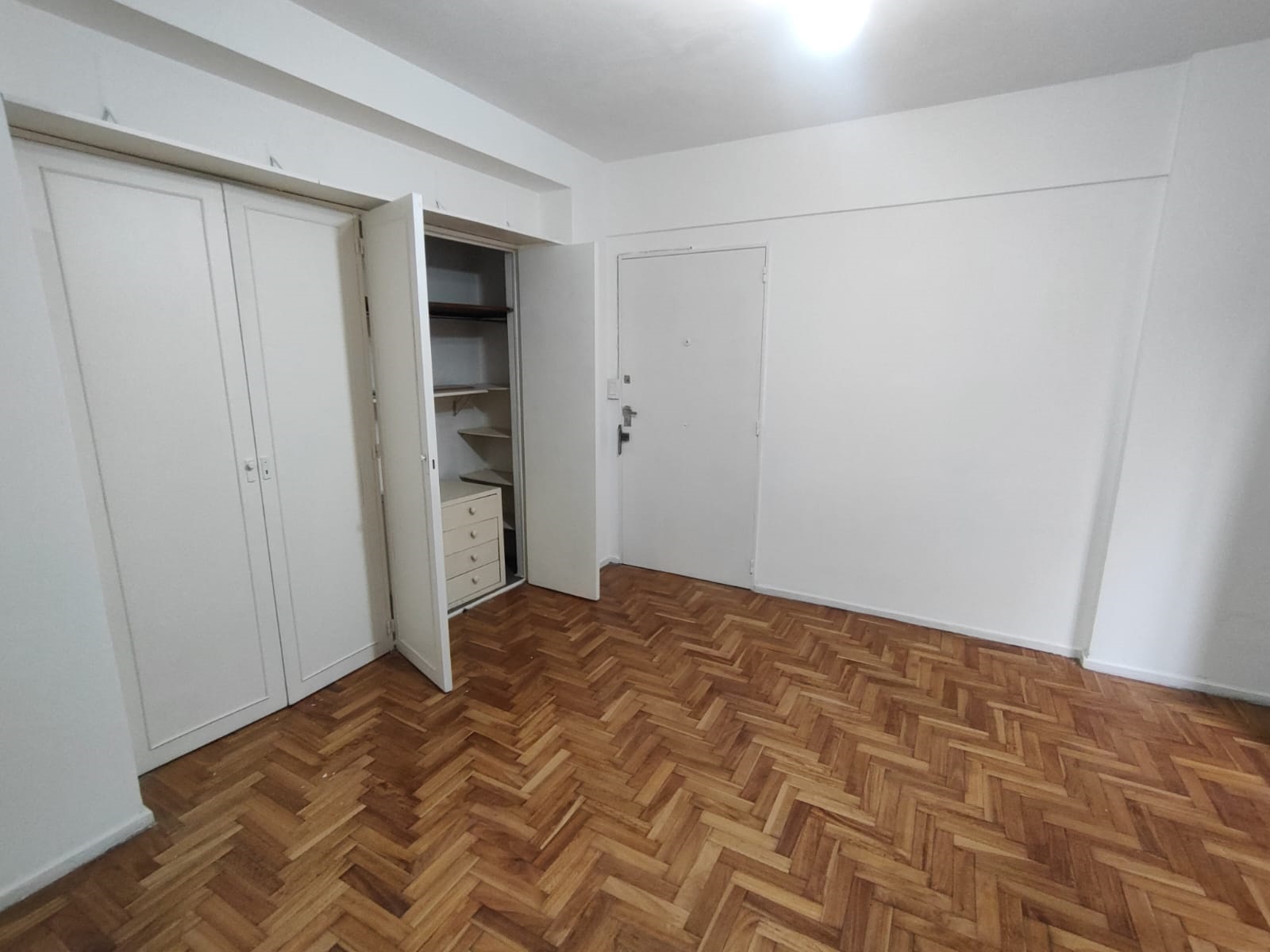 Departamento de 1 ambiente en Alquiler en Caballito