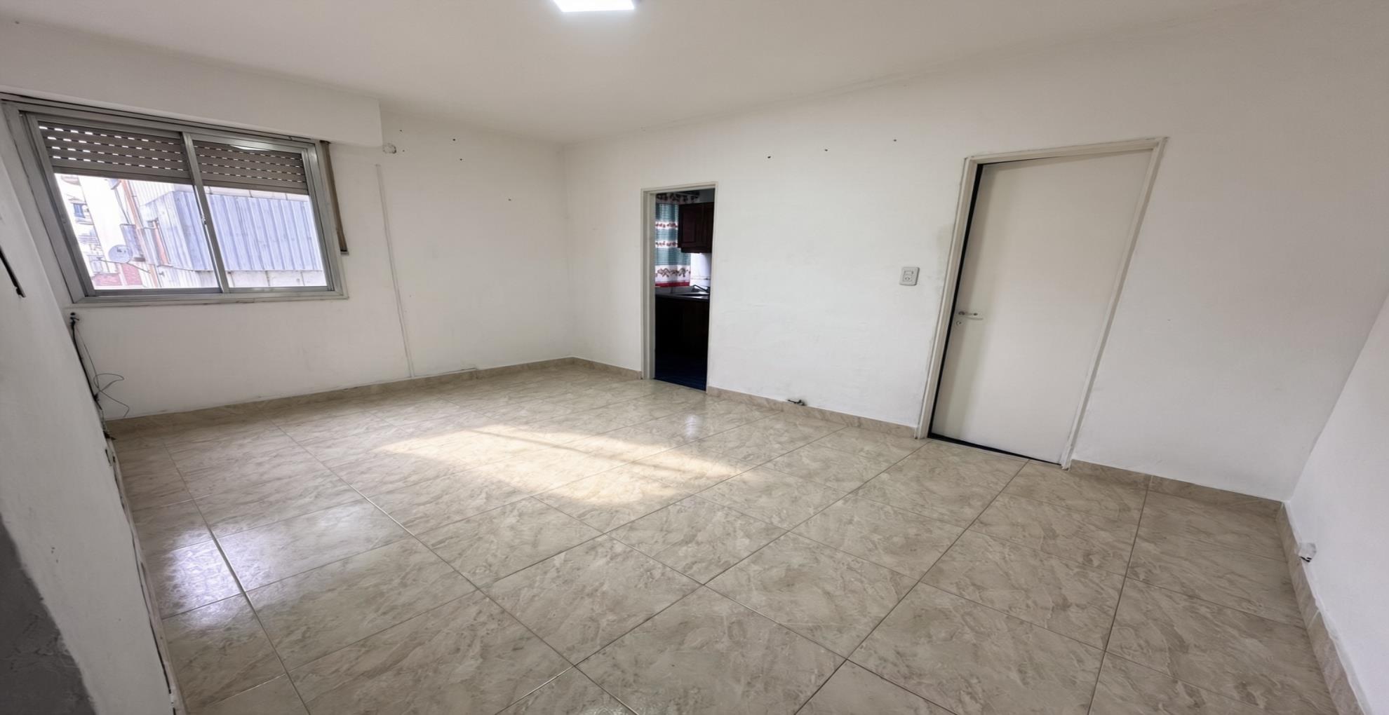Departamento de 2 ambientes en  Venta en Balvanera. CATAMARCA al 200. Imagen 1