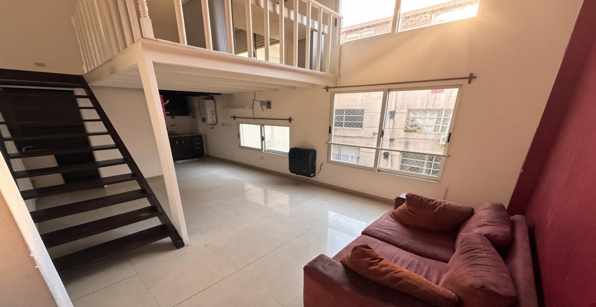 Departamento de 1 ambiente en  Venta en Almagro. VALENTIN GOMEZ al 3300. Imagen 1