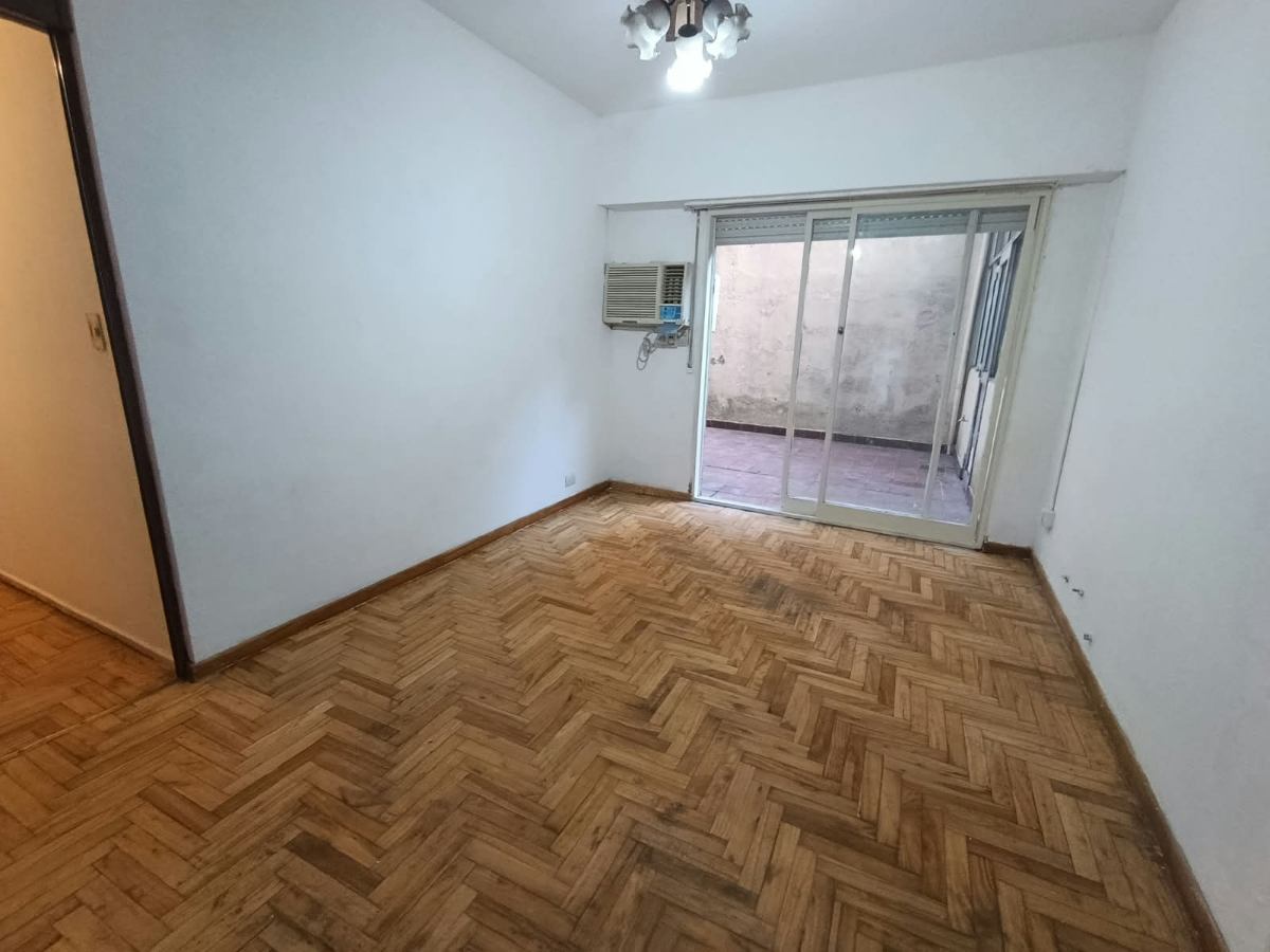 Departamento de 3 ambientes en  Alquiler en Almagro. PALESTINA al 500. Imagen 1