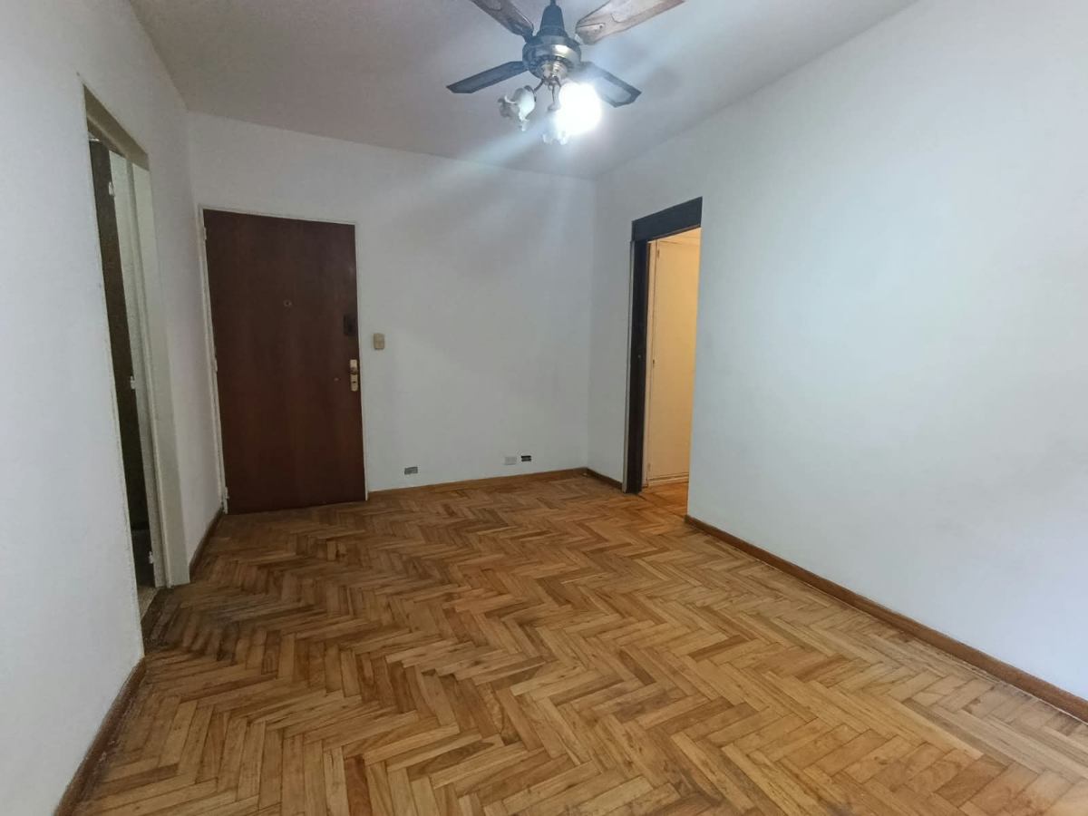 Departamento de 3 ambientes en Alquiler en Almagro