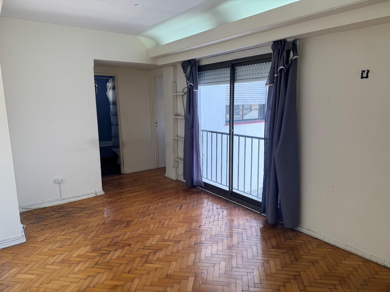 Departamento de 2 ambientes en  Venta en Abasto. VALENTIN GOMEZ al 3200. Imagen 1