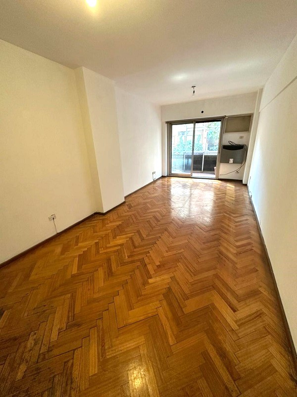 Departamento de 4 ambientes en  Venta en Almagro. BILLINGHURST al 900. Imagen 1