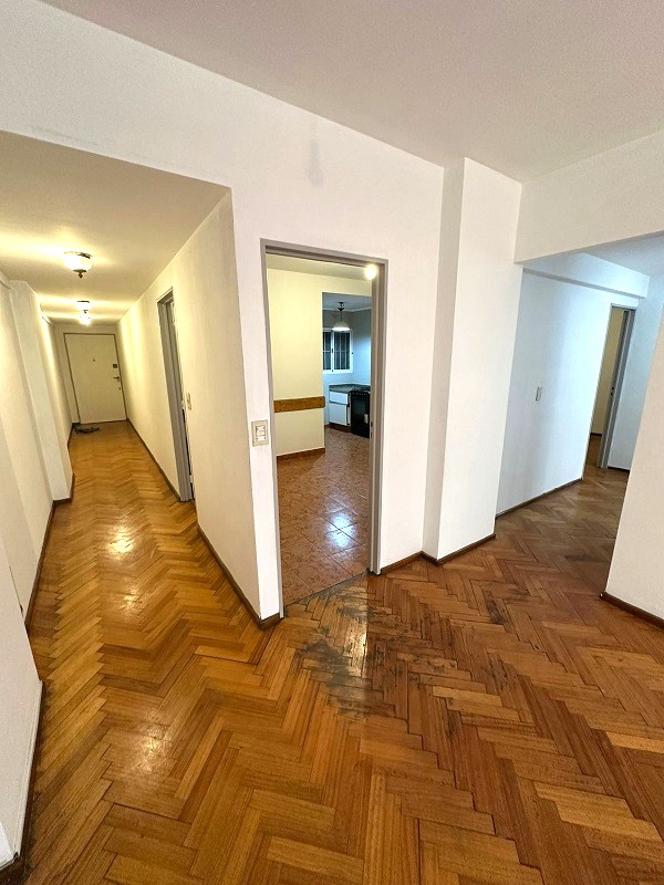 Departamento de 4 ambientes en Venta en Almagro