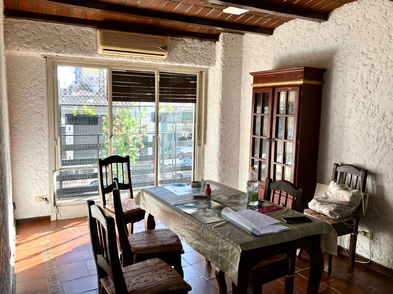 Departamento de 4 ambientes en  Alquiler en Villa Crespo. CORRIENTES al 5900. Imagen 1