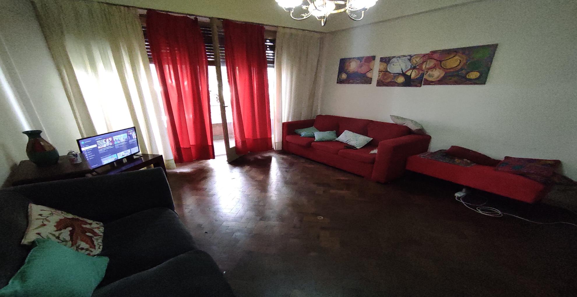 Depto.tipo casa de 4 ambientes en Venta en Caballito