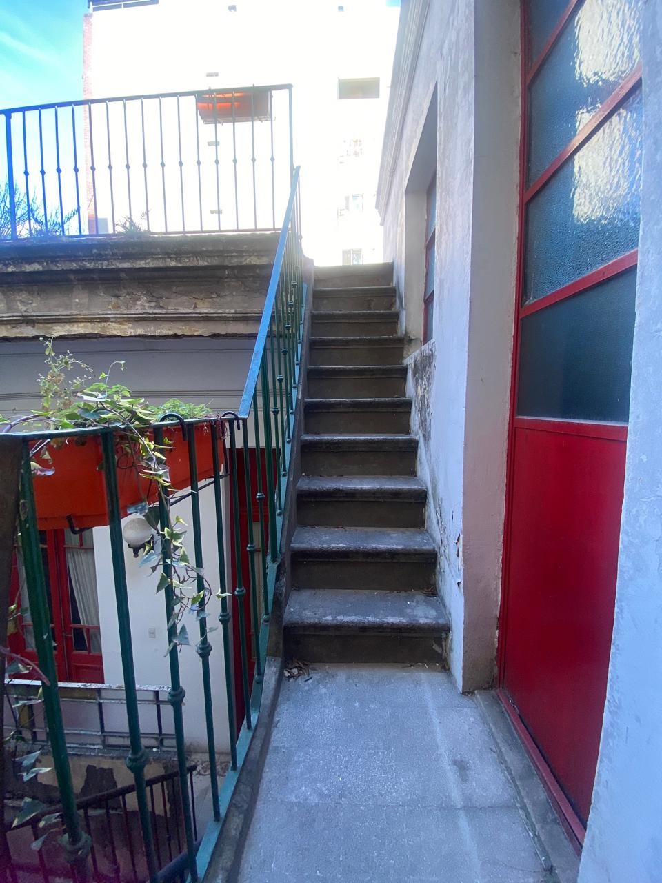 Depto.tipo casa de 4 ambientes en Venta en Parque centenario